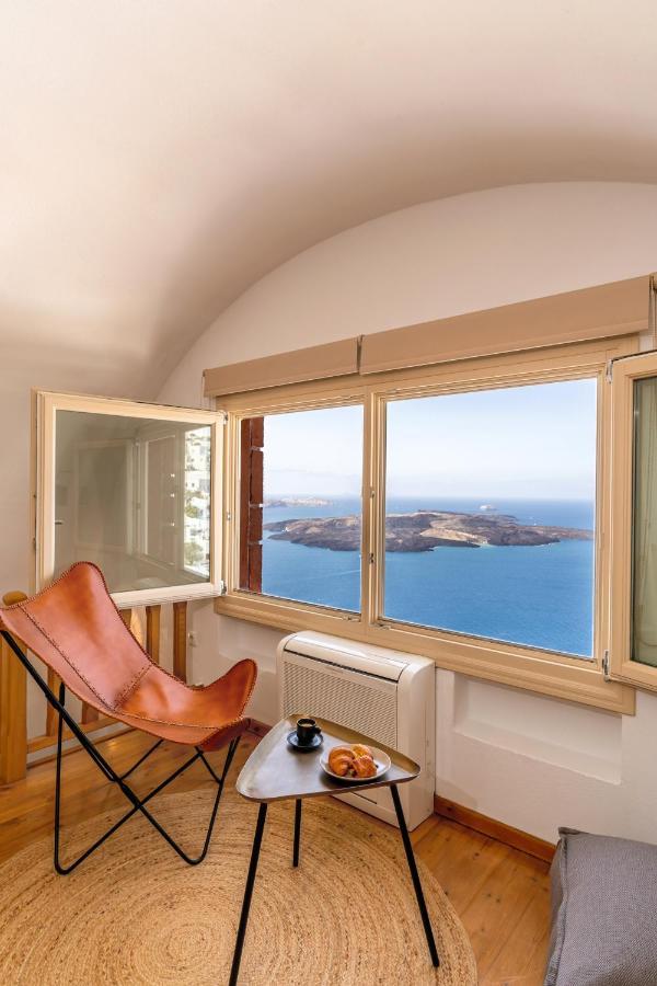Vacay Suites ฟิรอสเตฟานี ภายนอก รูปภาพ
