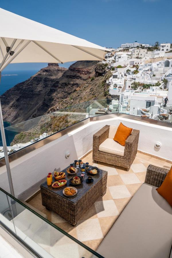 Vacay Suites ฟิรอสเตฟานี ภายนอก รูปภาพ